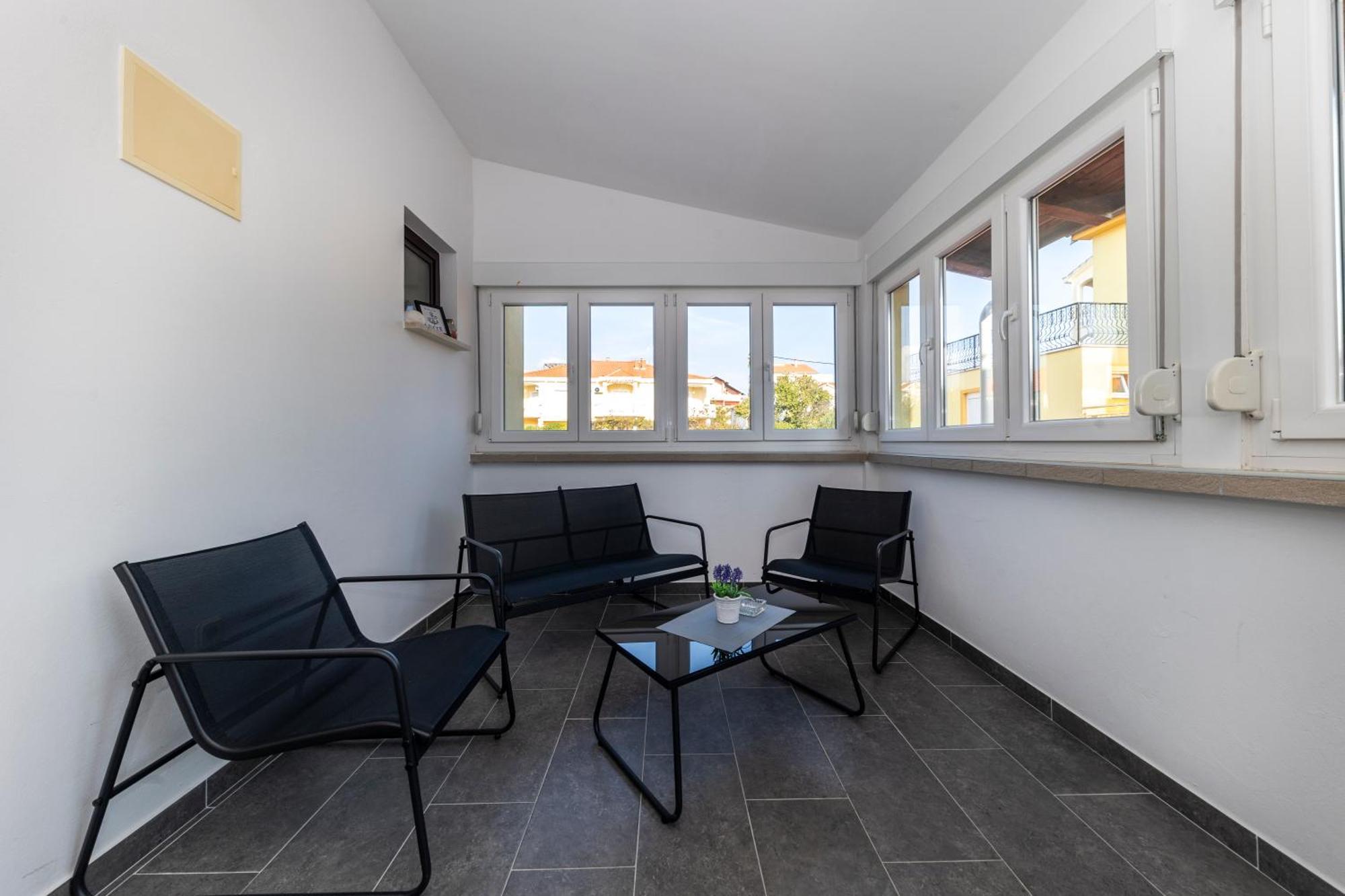 Family Apartments Zadar - Ryanair Exclusive Exteriör bild