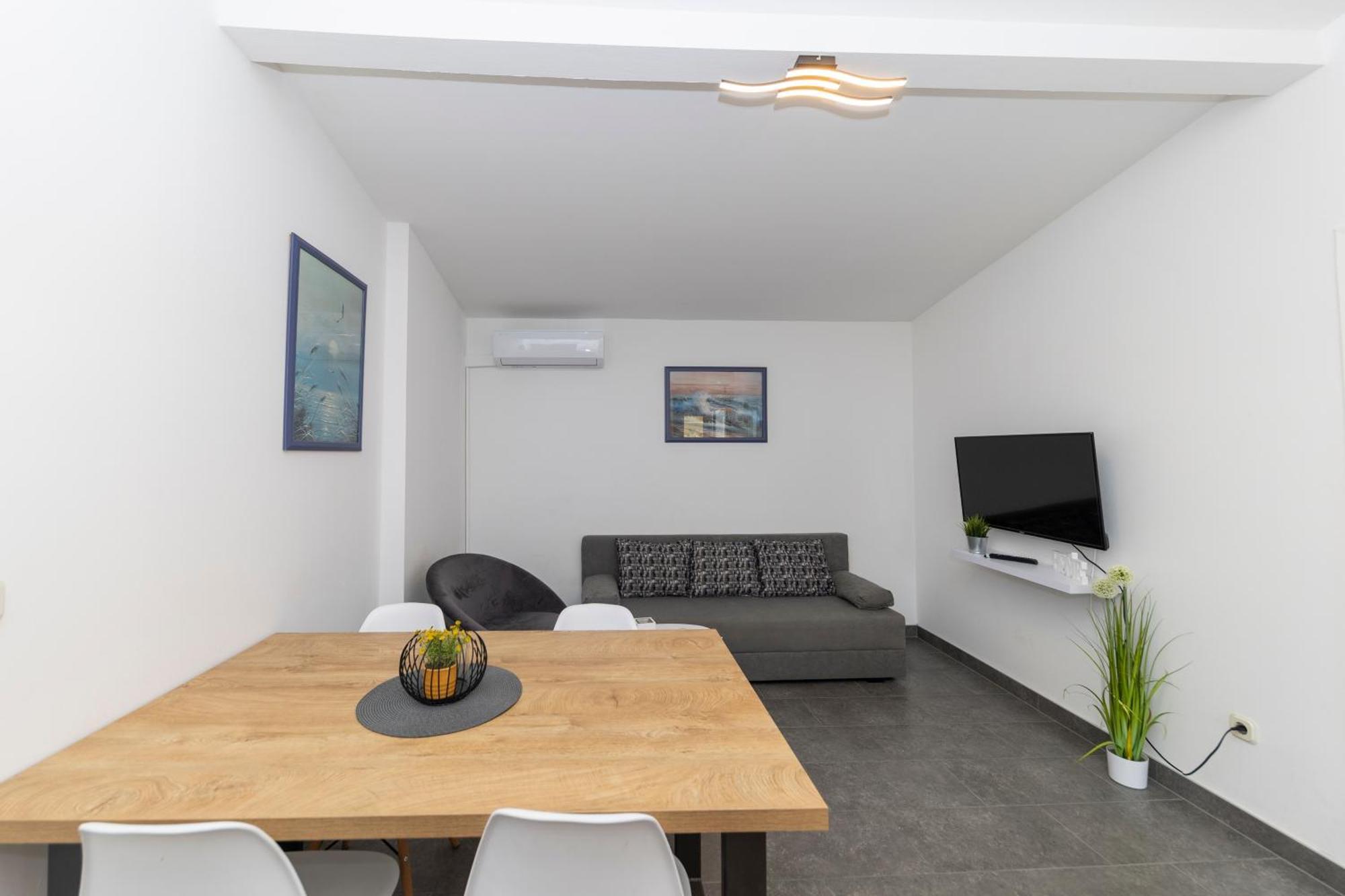 Family Apartments Zadar - Ryanair Exclusive Exteriör bild
